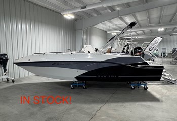 2026 Starcraft SVX 191 Charcoal/Quicksilver/Black Boat